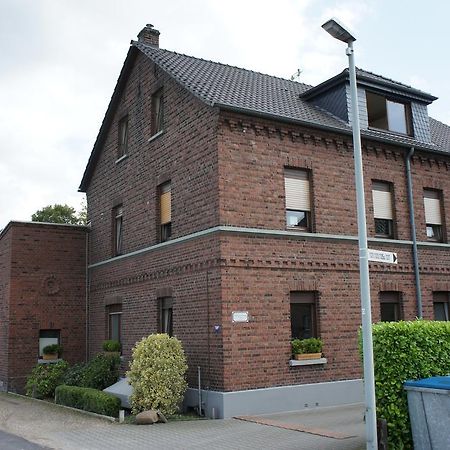 Ferienwohnung Poettershof Krefeld Habitación foto